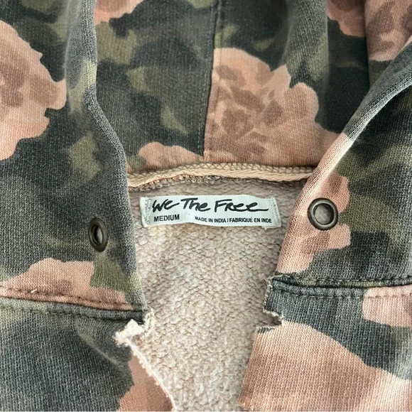Free People Its A Vibe Printed Hoodie Sz M Floral Distressed Oversized Boho - Picture 5 of 14